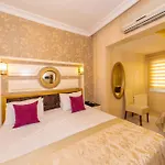 Hotel Harmony &