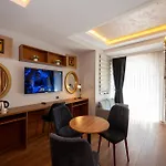 Harmony & Hotel