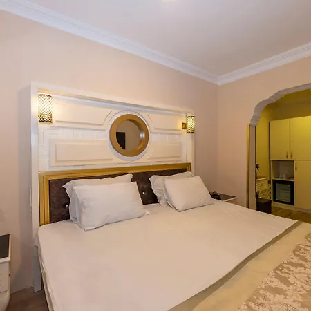 Hotel Harmony & Istanbul