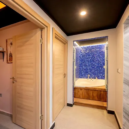 Hotel Harmony & Istambul