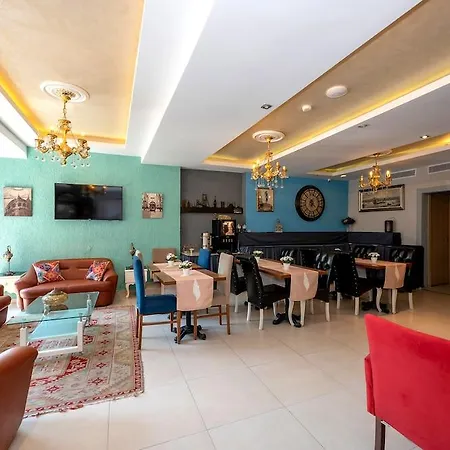 Szálloda Harmony & 4*