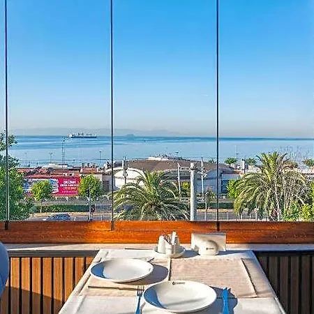 Hotel Harmony & 4*