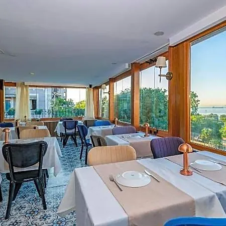 Hotel Harmony & Istanbul