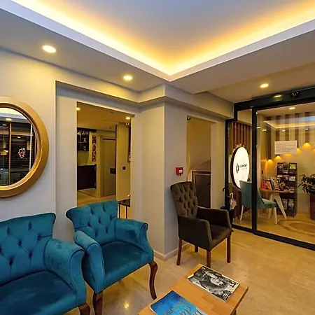 Hotel Harmony & 4*